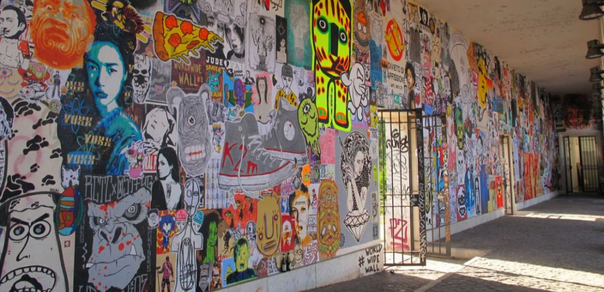 A grafittied wall